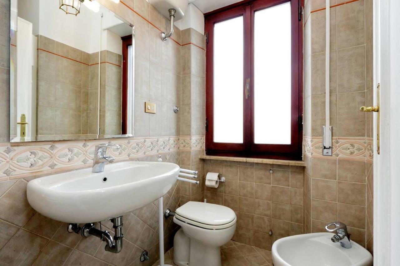 רומא Rainbow Eur Apartment מראה חיצוני תמונה